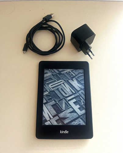 Amazon kindle paperwhite - amazon,