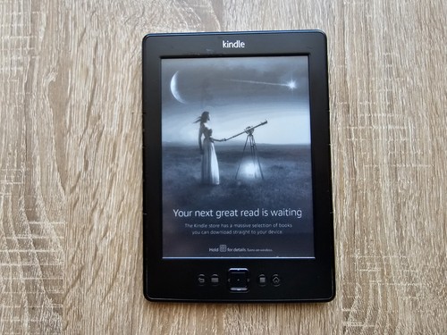 Amazon kindle generation - 4.,